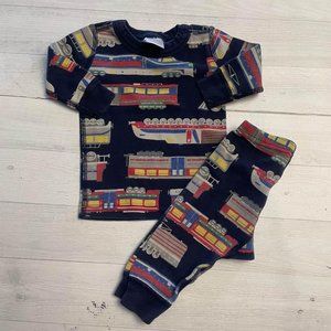 Hanna Andersson‎ baby train pajamas 3-6 months
